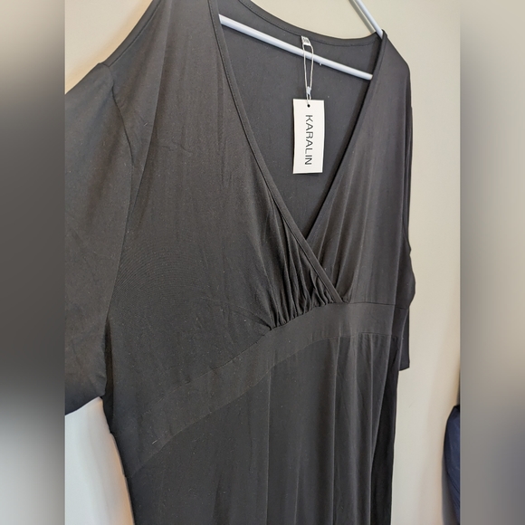 KARALIN Women's V-Neck 3/4 Sleeve Plus Size Maxi Dress - Picture 5 of 7